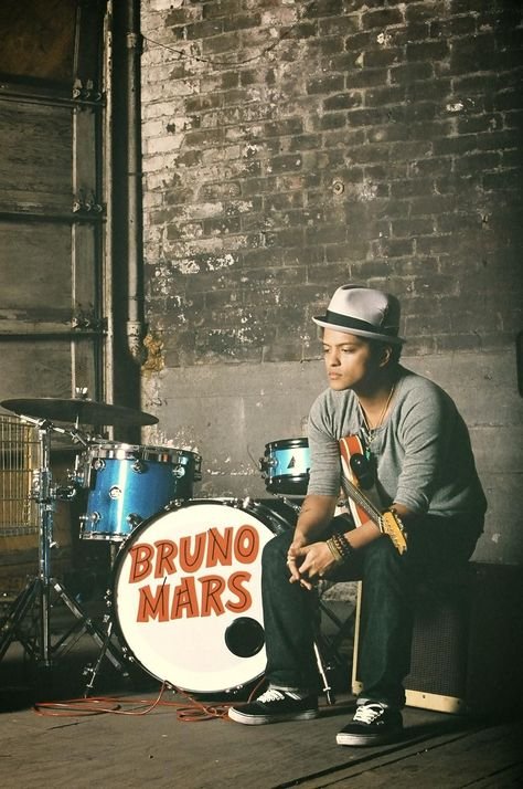 Bruno Mars net worth
