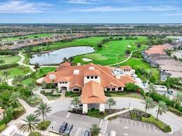 Splanade CC Lakewood Ranch lifestyle activities